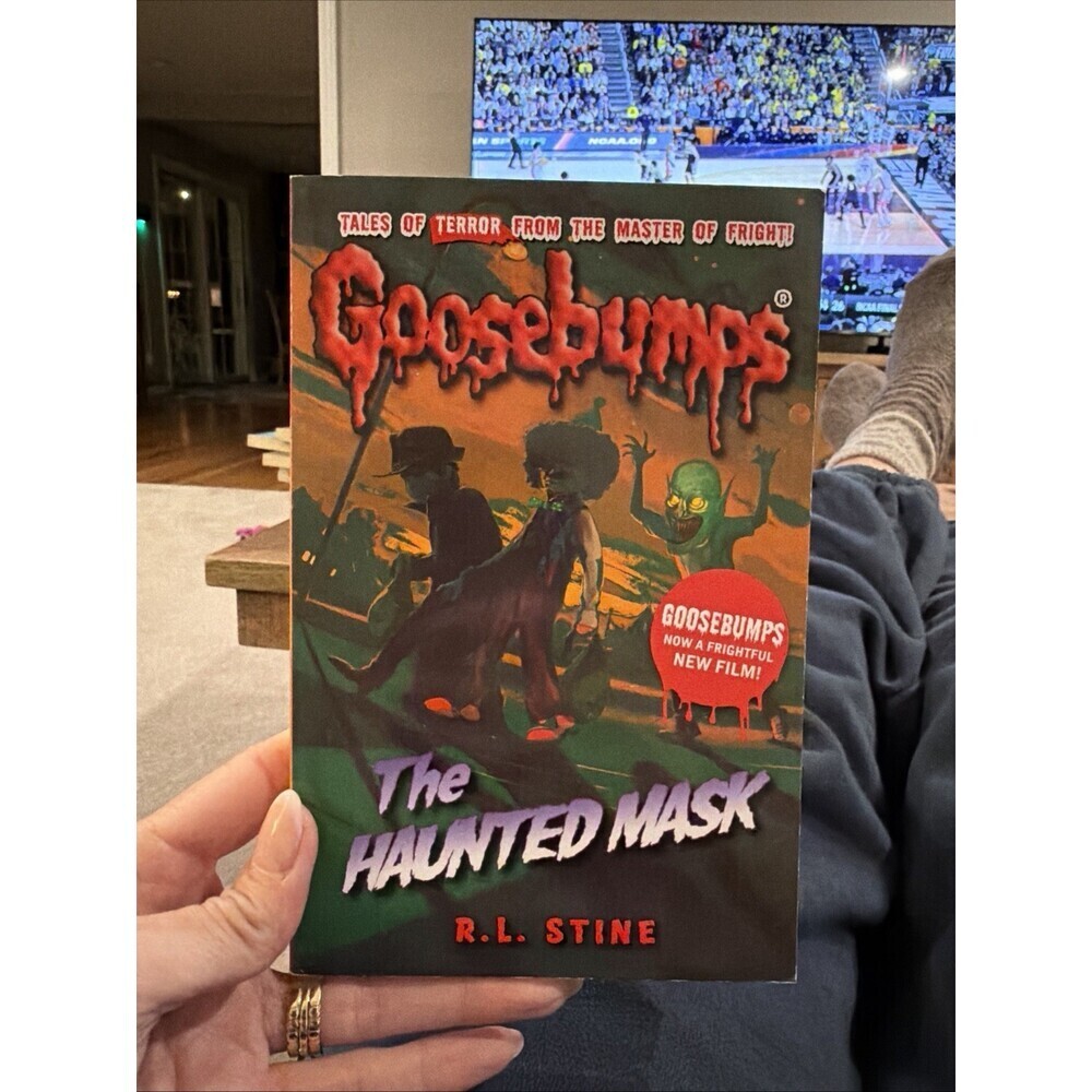 Goosebumps R. L. Stine Paperback Books 2015-2016 Lot of 20 Books - Picture 4 of 16